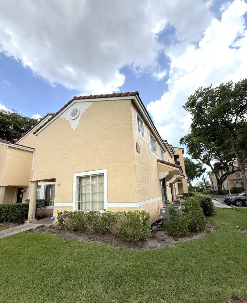 3 bedroom Townhouse at 1739 Village Boulevard #101, Milano Condo, West Palm Beach — photo 2