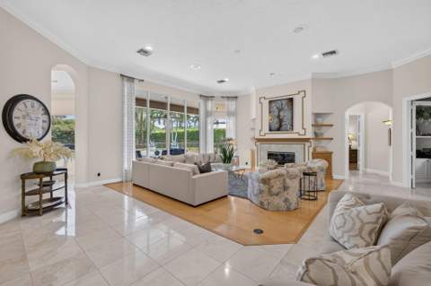 2773 Tecumseh Drive, West Palm Beach FL - photo 11 of 93