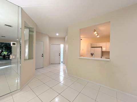 7910 Laina Lane #2, Boynton Beach FL - photo 8 of 55