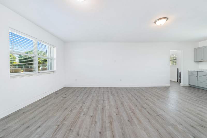 2 bedroom Single Family Residence at 317 NW 14th Street, Oak Park Sub, Belle Glade — photo 3