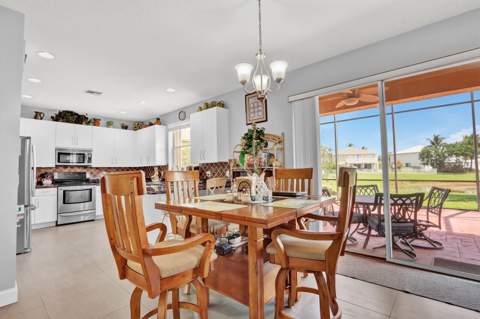 15861 Lisbon Court, Wellington FL - photo 14 of 35