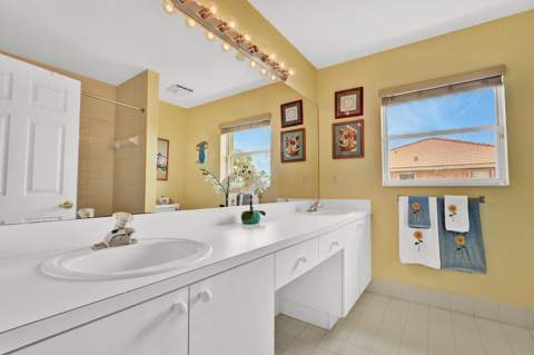 15861 Lisbon Court, Wellington FL - photo 21 of 35