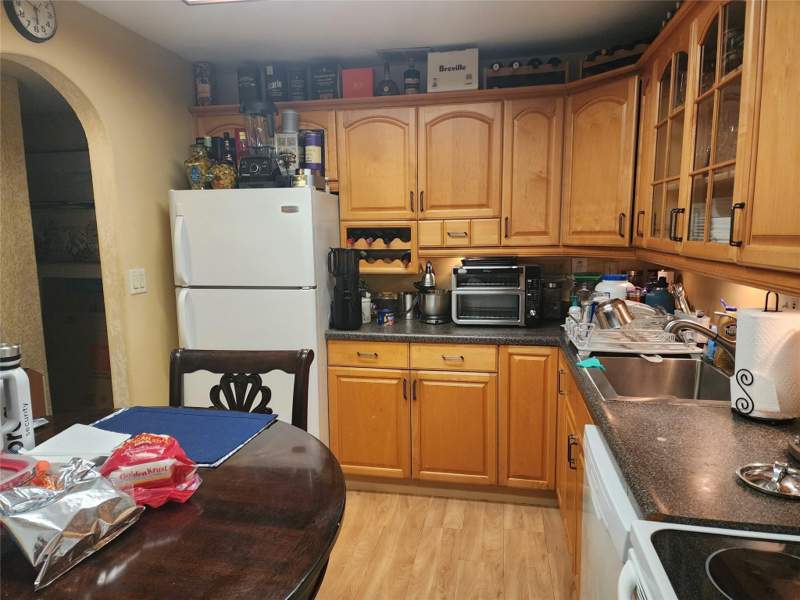 2 bedroom Condominium at 8705 NW 38th Drive #7b, 8705 Hampshire Dr Condo, Coral Springs — photo 5