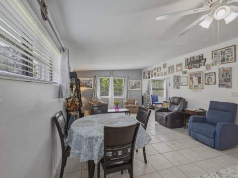 754 Hibiscus Drive, Royal Palm Beach FL - photo 7 of 36