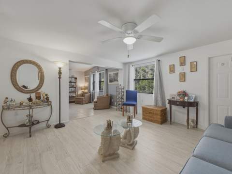 754 Hibiscus Drive, Royal Palm Beach FL - photo 16 of 36