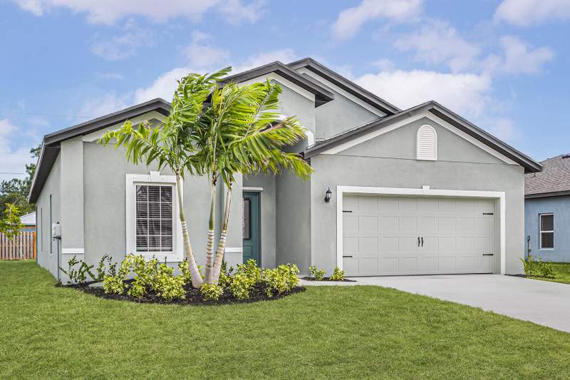 4 bedroom Single Family Residence at 5701 Palm Drive, Indian River Estates Unit 8, Fort Pierce — photo 2