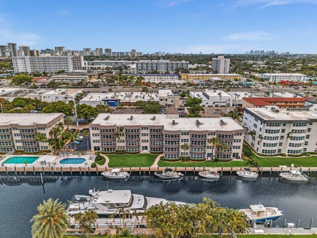 3031 NE 51st Street #403w