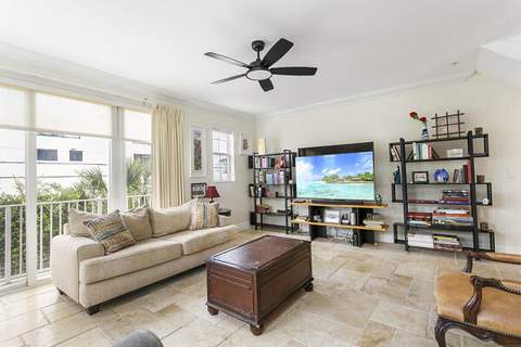 2725 NE 8th Avenue #118, Wilton Manors FL - photo 10 of 30