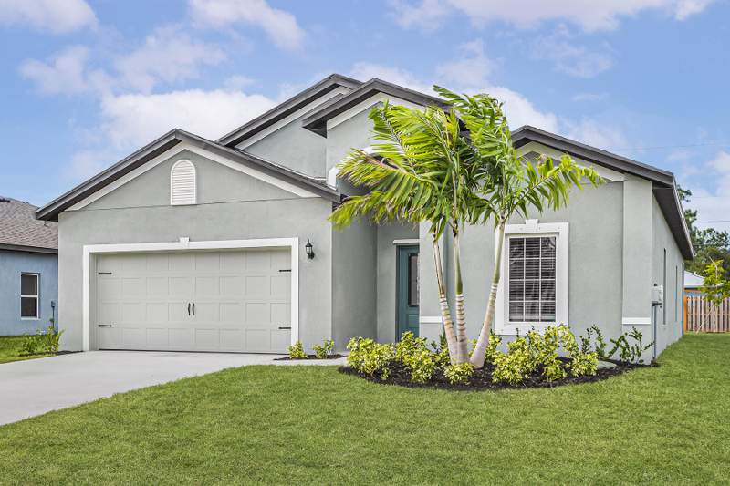 4 bedroom Single Family Residence at 4608 Palmetto Drive, Indian River Estates Unit 4, Fort Pierce — photo 2