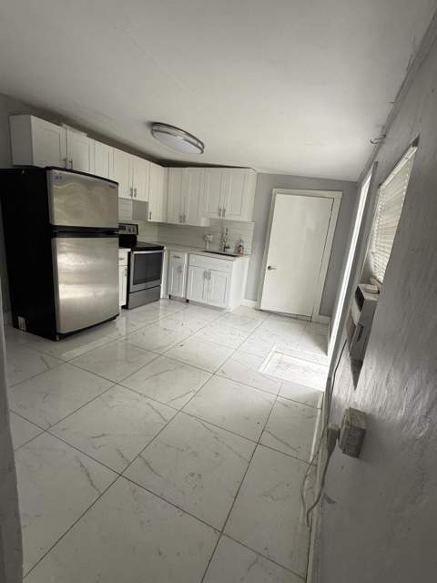 440 Tulip Tree Drive, Lake Worth FL - photo 20 of 24