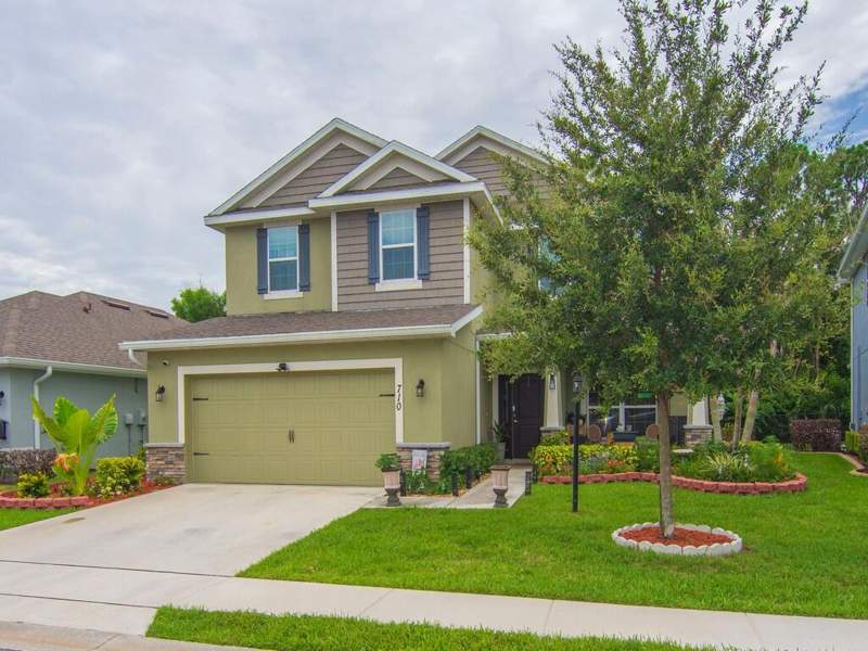 5 bedroom Single Family Residence at 710 NE Turtleback Trail, River Place, Port St. Lucie — photo 2