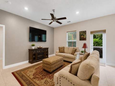 710 NE Turtleback Trail, Port St. Lucie FL - photo 15 of 40