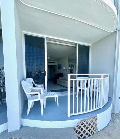 2508 Bay Drive #110, Pompano Beach FL - photo 6 of 19