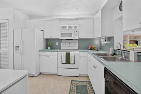 2898 SW 22nd Circle #231b, Delray Beach FL - photo 9 of 62