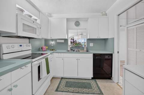 2898 SW 22nd Circle #231b, Delray Beach FL - photo 12 of 62