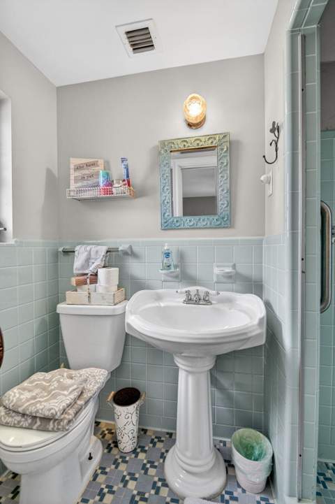 338 Edmor Road, West Palm Beach FL - photo 21 of 28