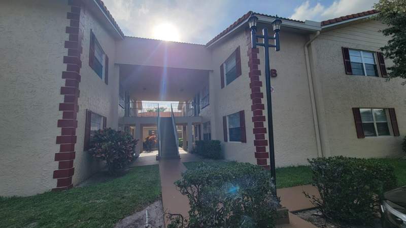 2 bedroom Condominium at 3766 N University Drive #M-8, Holiday Village Of Coral Springs, Coral Springs — photo 2