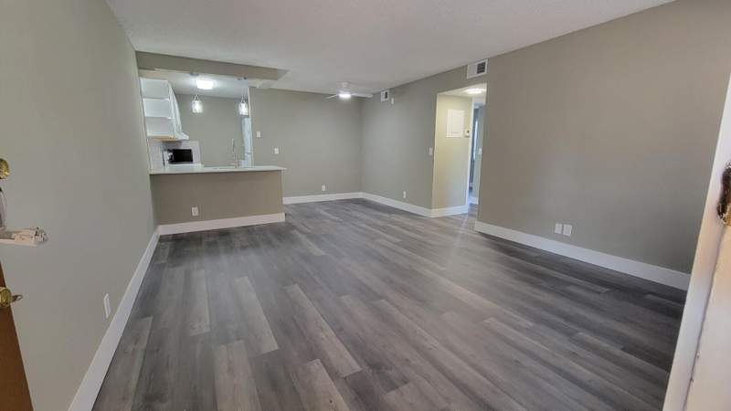 2 bedroom Condominium at 3766 N University Drive #M-8, Holiday Village Of Coral Springs, Coral Springs — photo 5