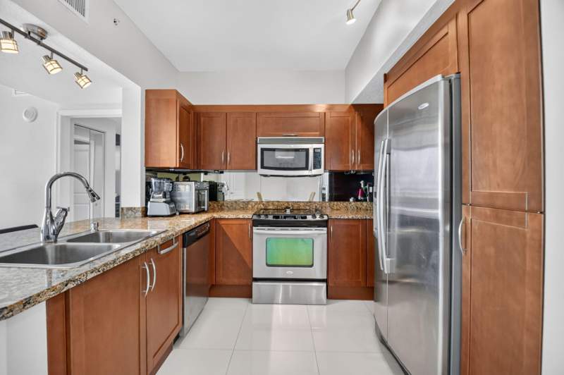 2 bedroom Condominium at 450 N Federal Highway #1406, Casa Costa Condo, Boynton Beach — photo 5