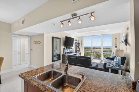 450 N Federal Highway #1406, Boynton Beach FL - photo 10 of 70