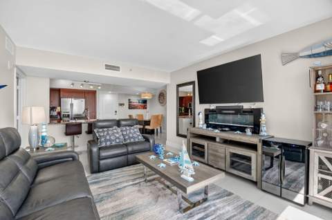 450 N Federal Highway #1406, Boynton Beach FL - photo 15 of 70