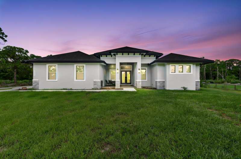 4 bedroom Single Family Residence at 2643 Dyer Road, St Lucie Gardens Subdivision, Fort Pierce — photo 1