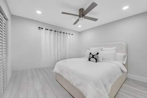 21362 Juego Circle #D, Boca Raton FL - photo 22 of 34