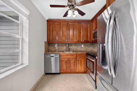 942 Normandy T Trail #942, Delray Beach FL - photo 6 of 36
