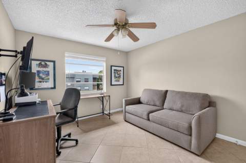 942 Normandy T Trail #942, Delray Beach FL - photo 12 of 36