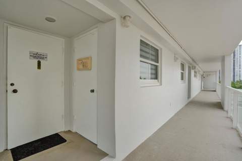 111 N Pompano Beach Boulevard #411, Pompano Beach FL - photo 19 of 34