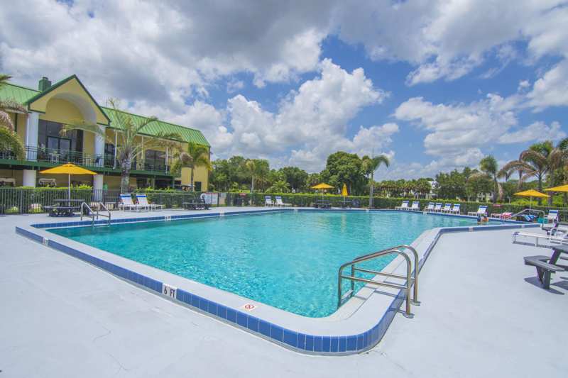 2 bedroom Condominium at 4210 Gator Trace Avenue #B, Gator Trace Condominium 1, Fort Pierce — photo 1
