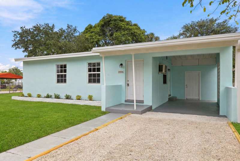 2 bedroom Single Family Residence at 1406 NW 11th Street, Lauderdale Manors Add, Fort Lauderdale — photo 1