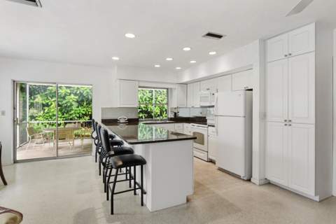 91 SW 11th Avenue, Boca Raton FL - photo 10 of 29