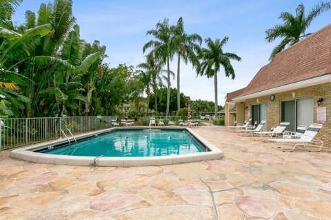 5570 Tamberlane Circle #130, Palm Beach Gardens FL - photo 24 of 24