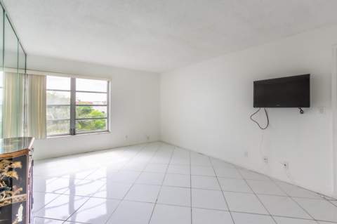 3531 Inverrary Drive #H406, Lauderhill FL - photo 13 of 22