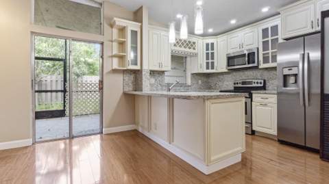 570 Woodgate Circle #A, Sunrise FL - photo 8 of 41