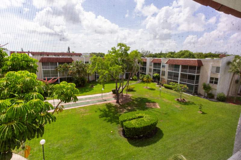 1 bedroom Condominium at 3531 Inverrary Drive #H406, Las Vistas H In Inverrary Condo, Lauderhill — photo 5