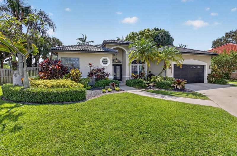 3 bedroom Single Family Residence at 1365 E Barwick Ranch Circle, Barwick Ranch, Delray Beach — photo 3