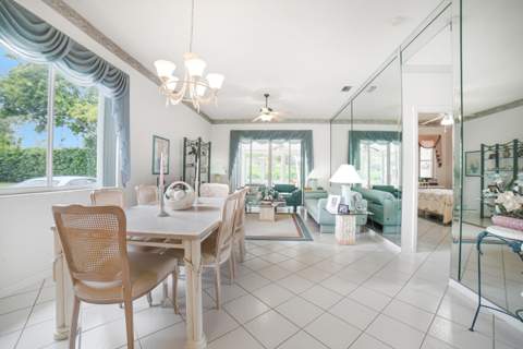 10216 Lombardy Drive, Tamarac FL - photo 9 of 46