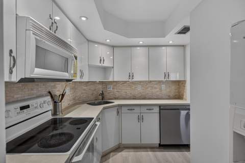 3800 Galt Ocean Drive #1605, Fort Lauderdale FL - photo 18 of 47