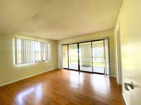 2050 Oleander Boulevard #4-206, Fort Pierce FL - photo 7 of 7