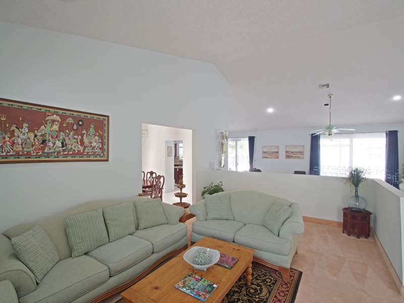 4 bedroom Single Family Residence at 6300 NW 60th Way, Countrys Point, Parkland — photo 4