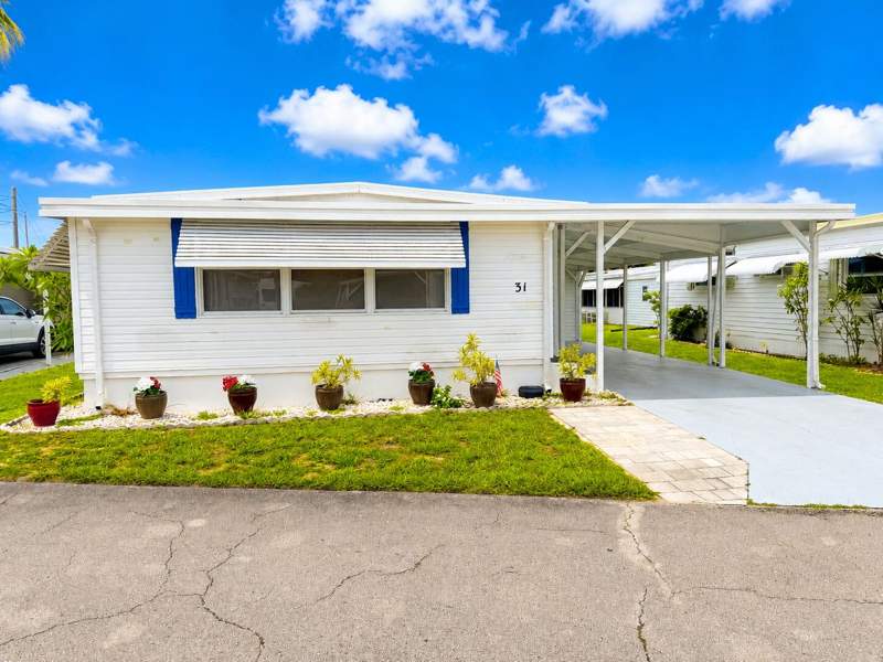 2 bedroom Mobile Home at 3500 S Kanner Highway #Lot 31, Riverland Mobile Home Park Unrec Co-Op, Stuart — photo 4