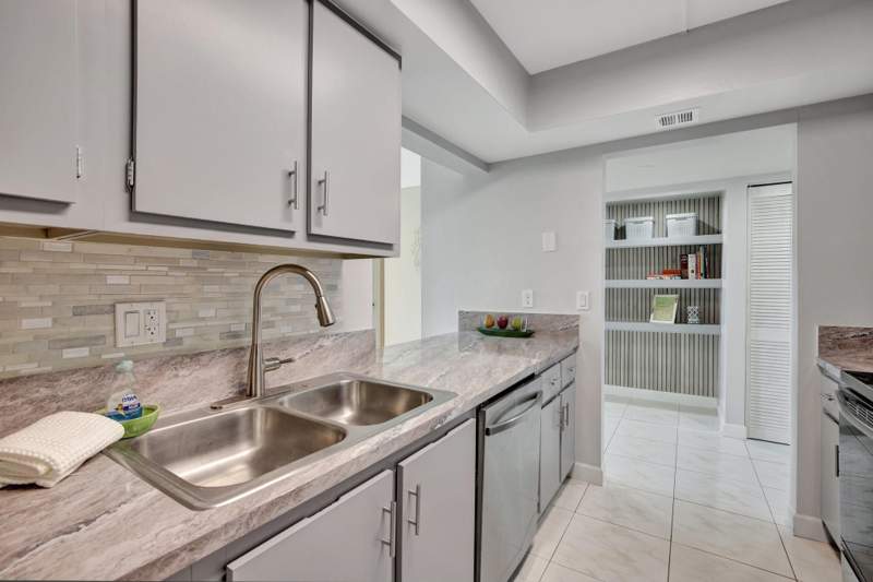 2 bedroom Condominium at 1101 River Reach Drive #415, River Reach Condominium III, Fort Lauderdale — photo 5