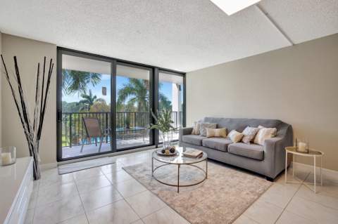 1101 River Reach Drive #415, Fort Lauderdale FL - photo 8 of 46
