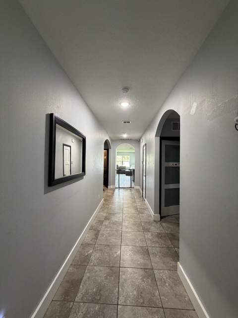 103 SW Oakridge Drive, Port St. Lucie FL - photo 19 of 43