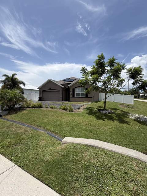 103 SW Oakridge Drive, Port St. Lucie FL - photo 23 of 43