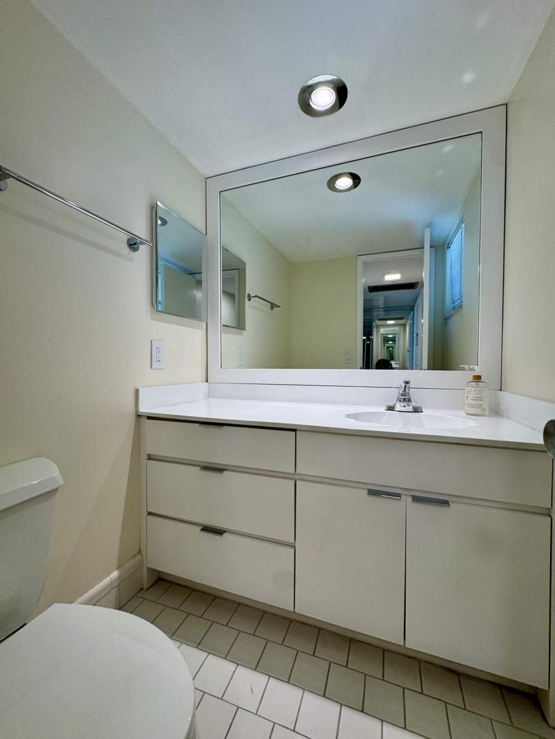 1 bedroom Condominium at 2650 S Course Drive #407, No 16 Palm-Aire Country Club, Pompano Beach — photo 5