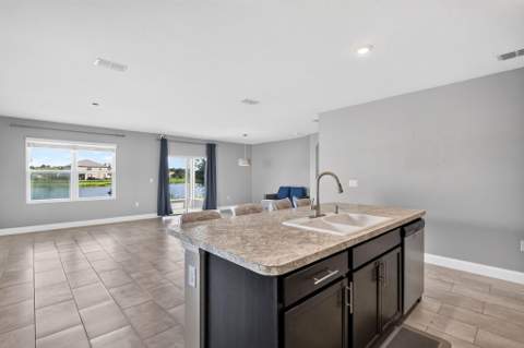 8649 Cobblestone Drive, Fort Pierce FL - photo 12 of 44