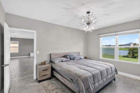 8649 Cobblestone Drive, Fort Pierce FL - photo 15 of 44